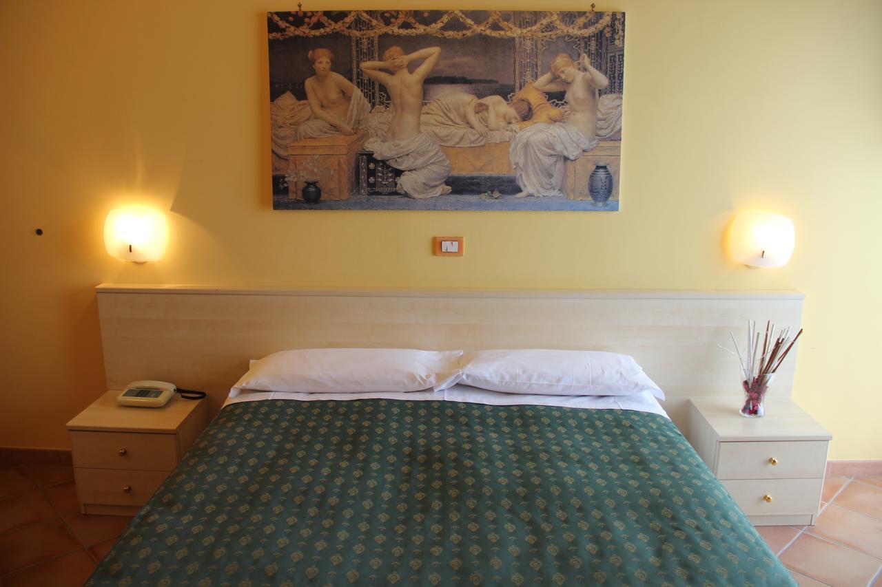 Hotel Di Rocco Loreto Aprutino Extérieur photo